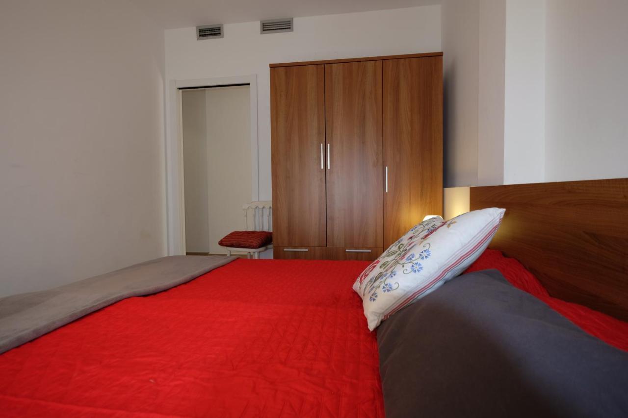 Ferienwohnung Inass Sitges Exterior foto
